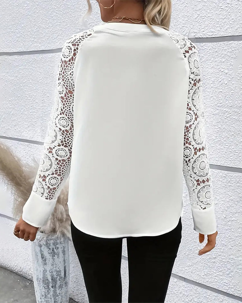 Jaria® | Blouse with lace sleeves